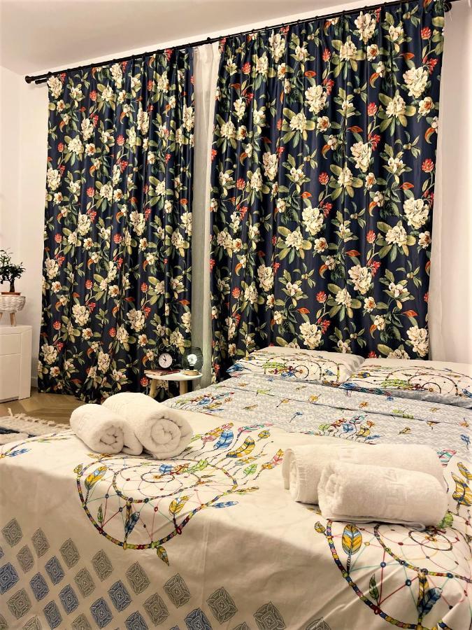 Brighita Apartment ออราแด ภายนอก รูปภาพ